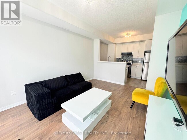 Photo - 250 Sunny Meadow Blvd