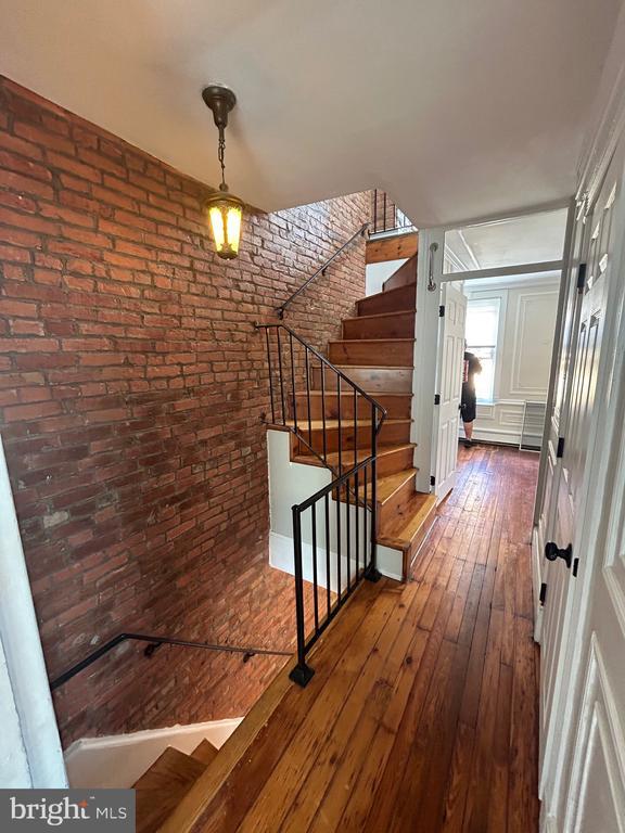 Building Photo - 218 E Wildey St Rental
