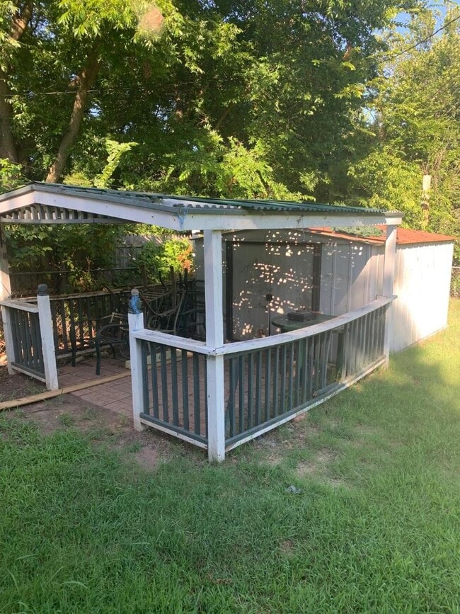 Photo - 2012 Turner Dr
