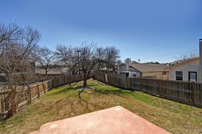 Photo - 1903 Townesouth Cir