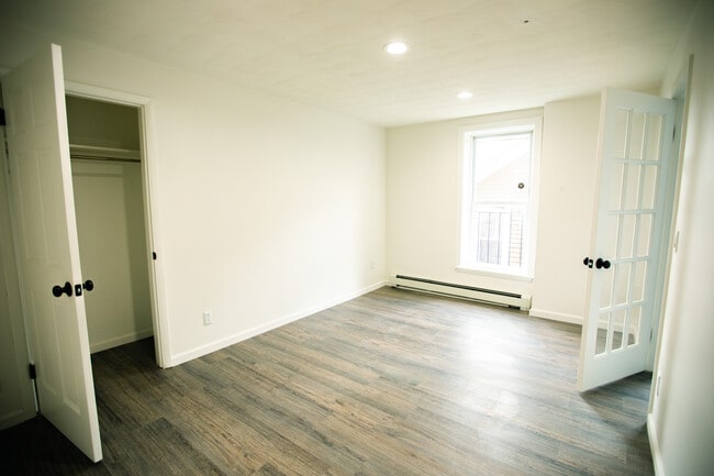 Building Photo - 4359 Lake Ave Unit 4361 Lake Ave. - 3
