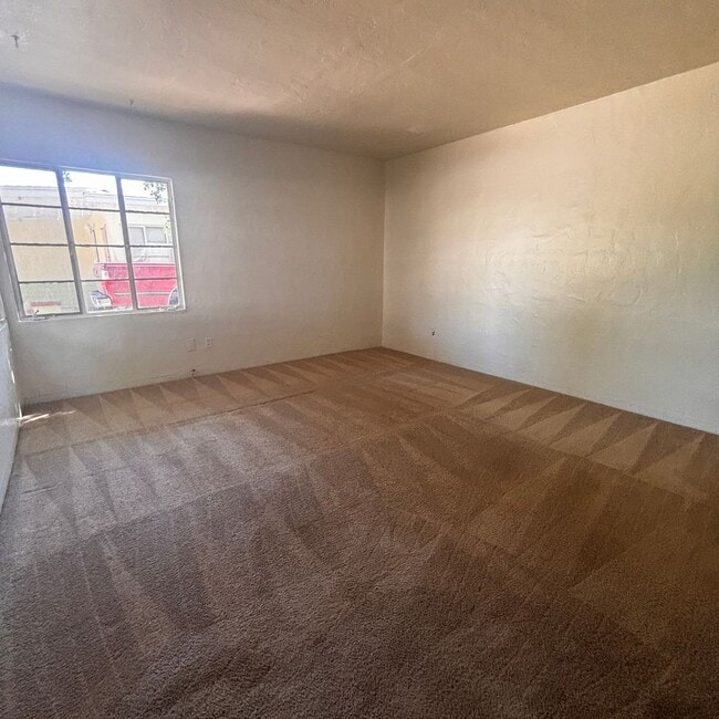 Photo - Cozy 2 bedroom 1 bath Tempe Home – Availab...