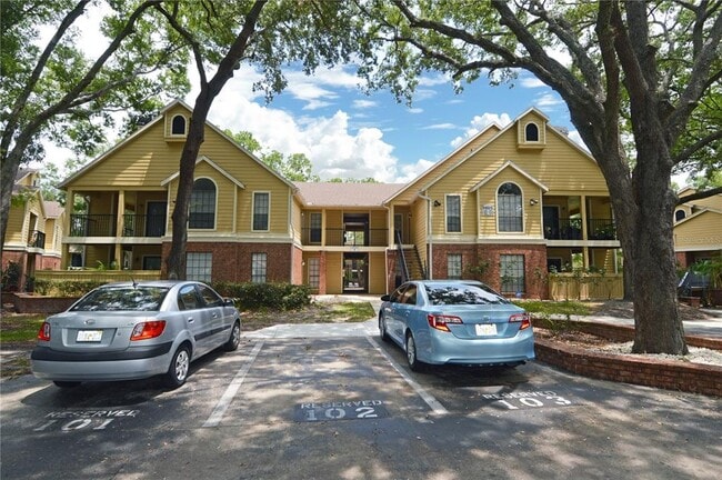 Building Photo - 8605 Mallard Reserve Dr Unit 204 Rental