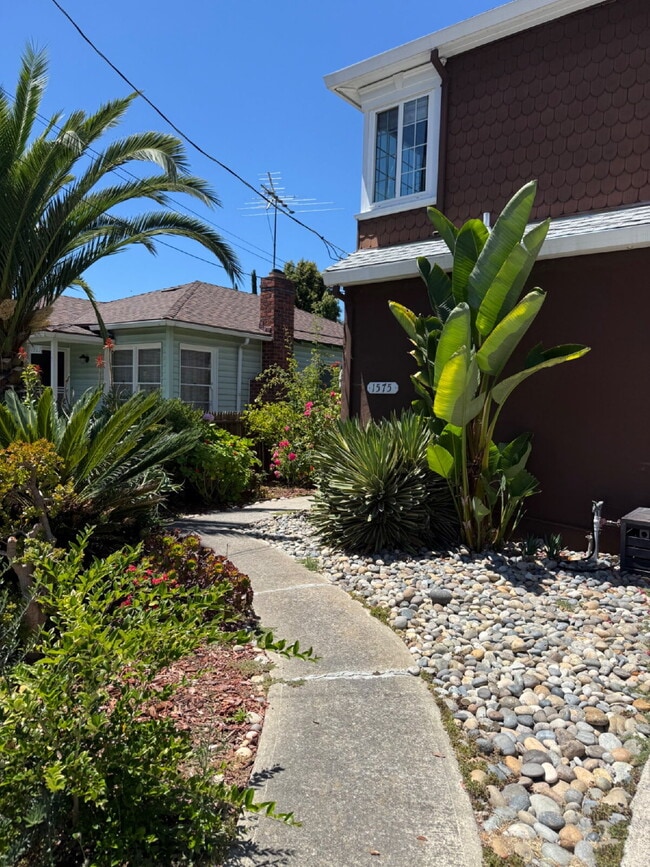 Photo - Spacious 4 Bedroom 2.5 Bathroom Hayward Home with Fresh Paint and New Carpet