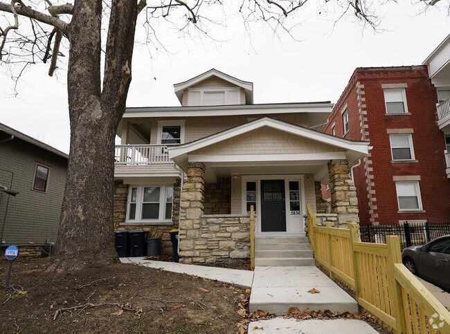 Front - 3838 Wyandotte St Unit Lower Rental