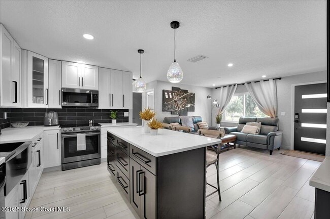 Photo - 380 Nora Ave