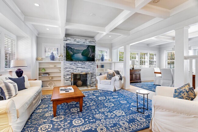 Photo - 141 Australian Ave