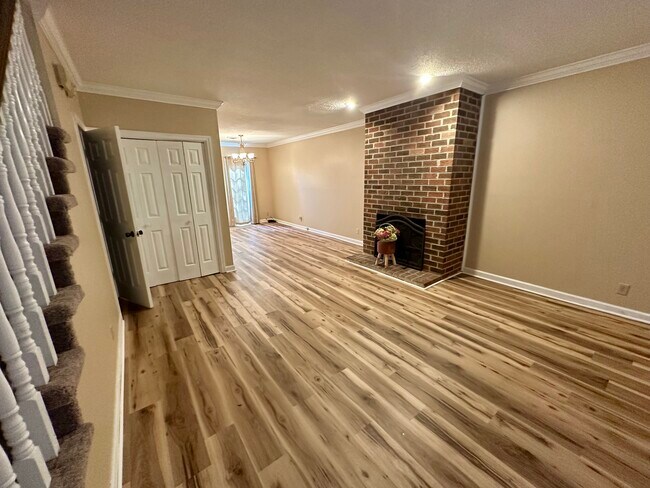 Photo - 107 Arcadia Ln Unit C