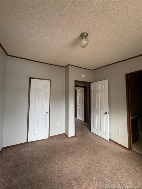 142 Oak St