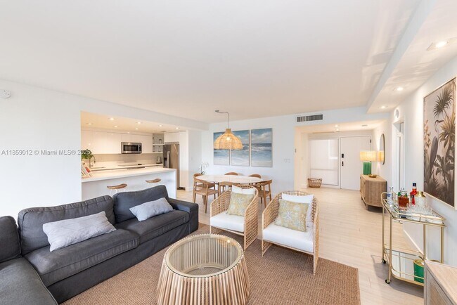 Photo - 181 Crandon Blvd Unit 306