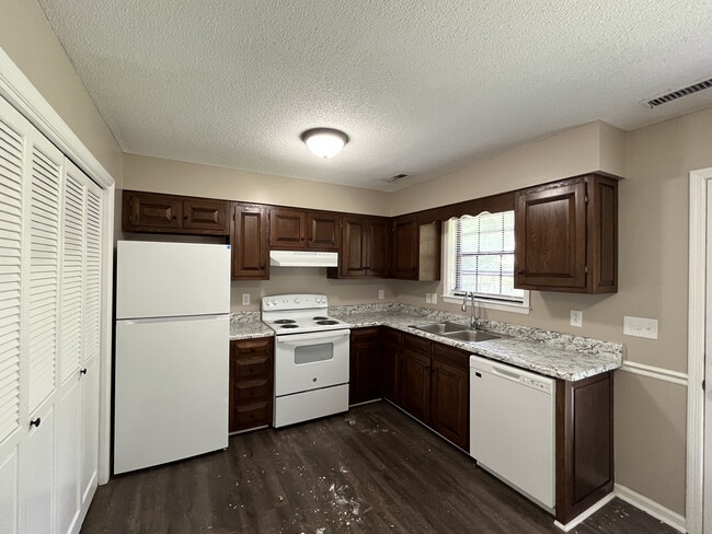 Photo - Madison Avenue Townhomes