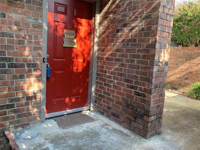 Building Photo - 18240 Midway Rd Unit 905