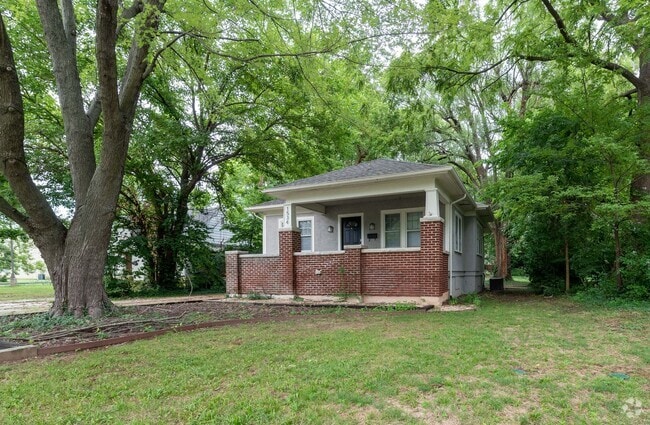 Building Photo - Available now! Rental