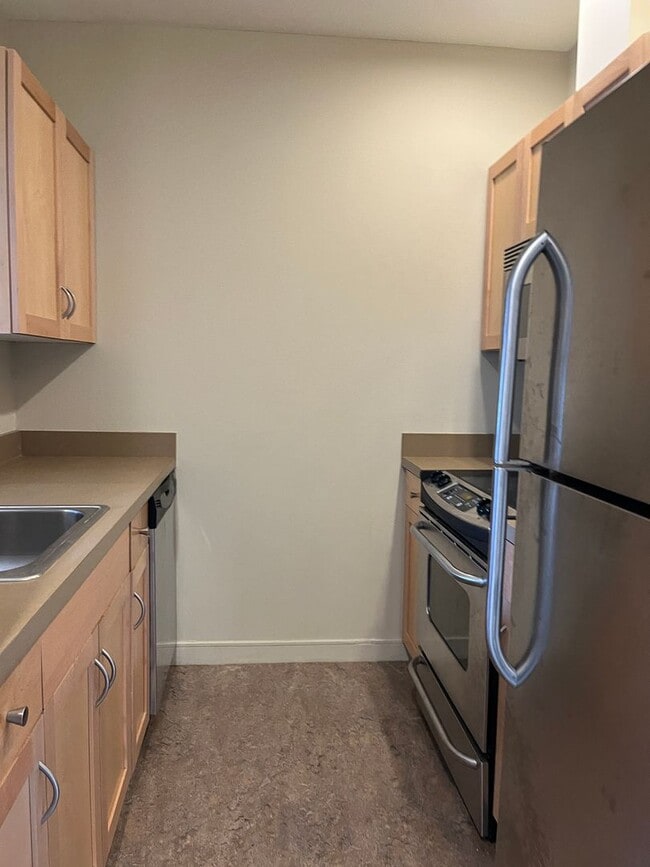 Photo - Gateway Commons