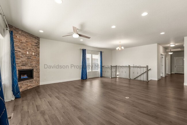 6173 Harmonica Arch Dr
