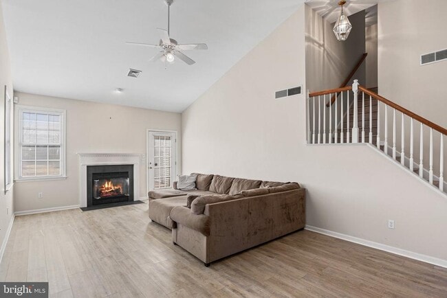 Photo - 1952 Limestone Dr