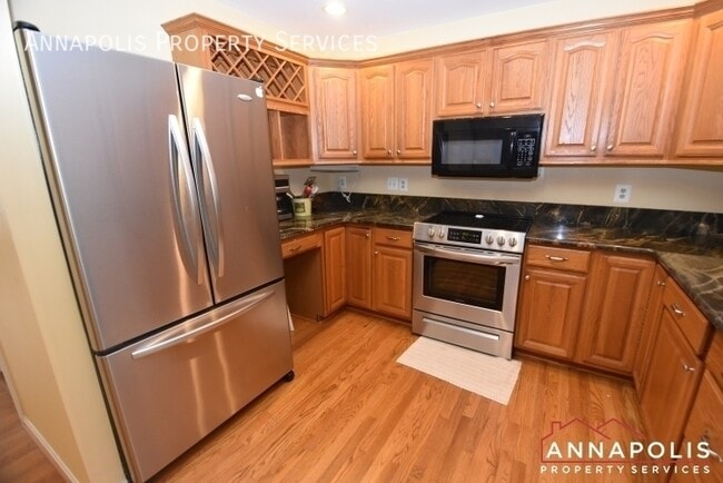Photo - 1811 Johnson Rd