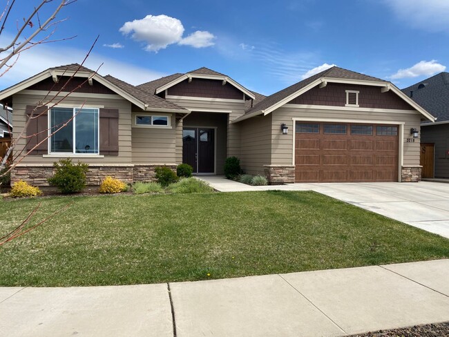 Large 3 bedroom 2.5 bath in Sycamore Creek - Large 3 bedroom 2.5 bath in Sycamore Creek Casa