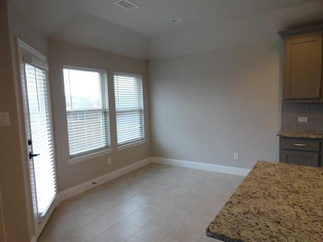 Photo - 309 Peachtree Ln