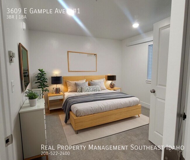 Brand New & Modern 3 Bedroom, 1 Bathroom Apartment Unit 1 Ammon