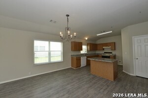 Photo - 914 Rustling Cove