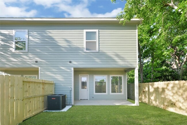 Photo - 4019 Stassen St