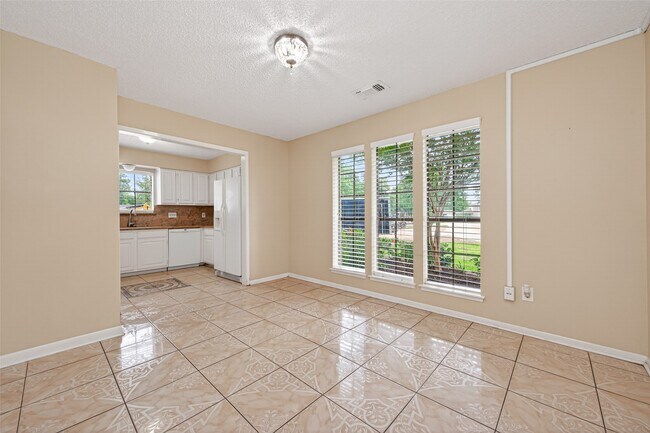 Photo - 30207 E Geneva Dr