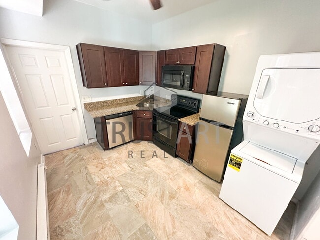 Building Photo - 1257 N 23rd St Unit 1