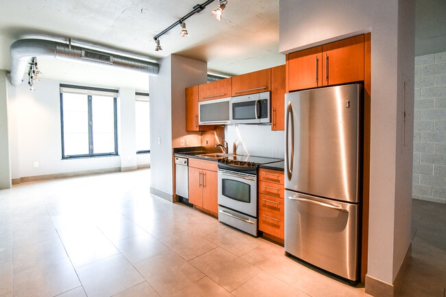 Photo - 1133 14th St NW Unit 410