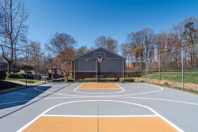 Piedmont Pointe