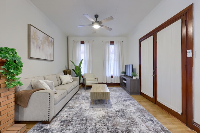 Photo - 933 Linden Ave Unit 1