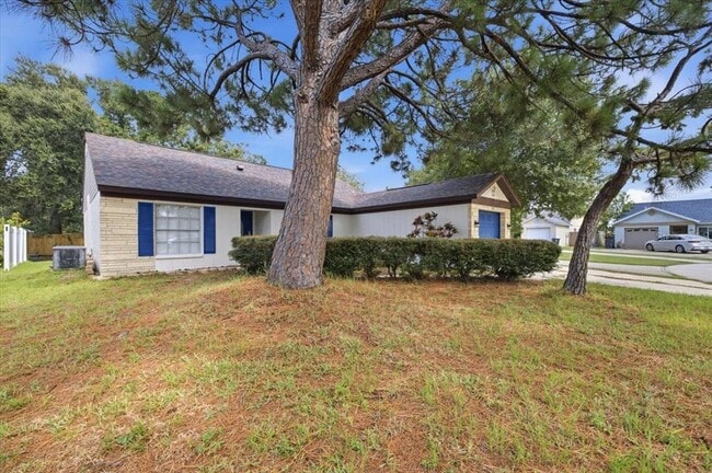 Photo - 1901 Castle Bay Ct