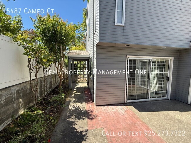 Photo - 5487 Cameo Ct