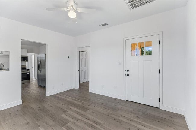 Photo - 255 Foothill Rd