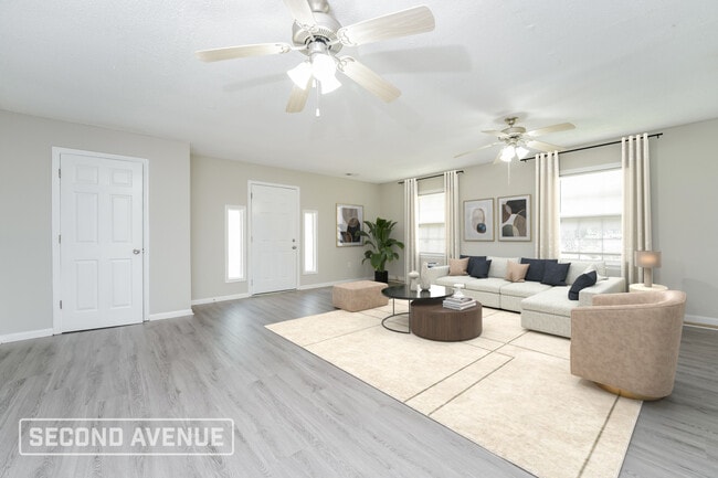 Photo - 8163 Tudor Dr