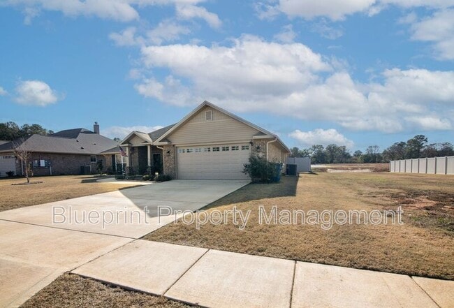 Photo - 281 Union Dr