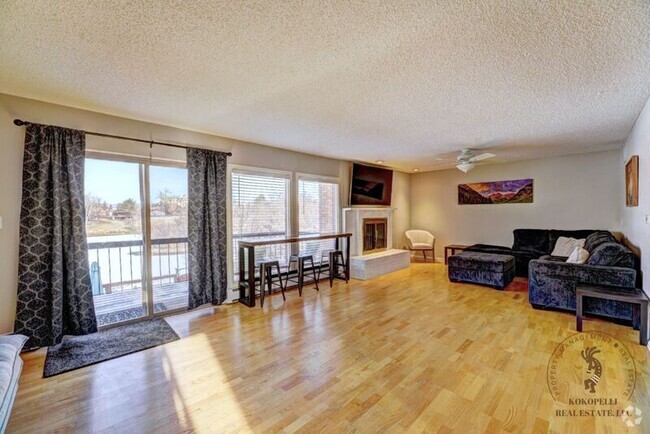 Building Photo - 1020 Lakeside Ct Rental