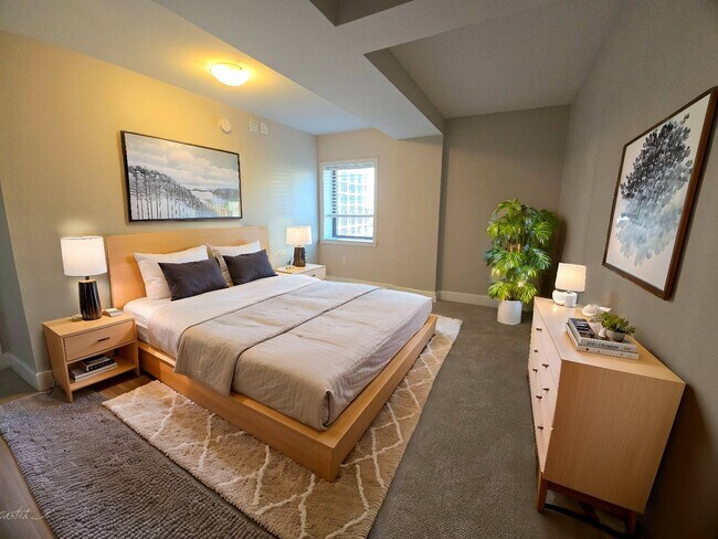 Photo - 4700 Roanoke Pkwy