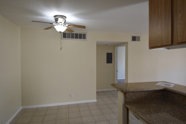 Photo - Mountain Vista Apartments