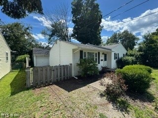 Photo - 7526 Holly Dr