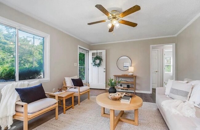 Photo - 7952 Rainbow Dr