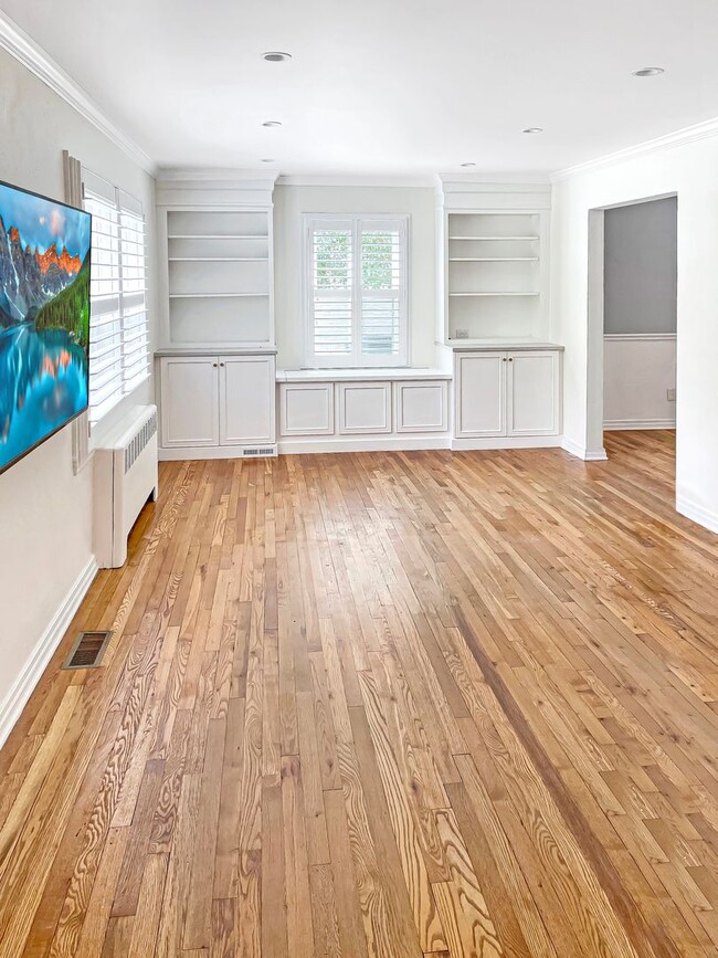 Photo - Majestic single-family home!!!