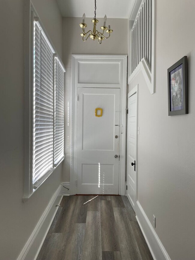 Photo - Spacious 2BD/2.5 BATHS! Across from Langen... Unit # 5