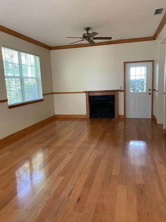 Photo - Spacious 4 bedroom house with 2.5 baths in desirable gated LaCita neighborhood