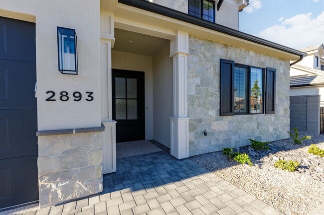 Photo - Beautiful 6-Bedroom Home for Rent in Prime...