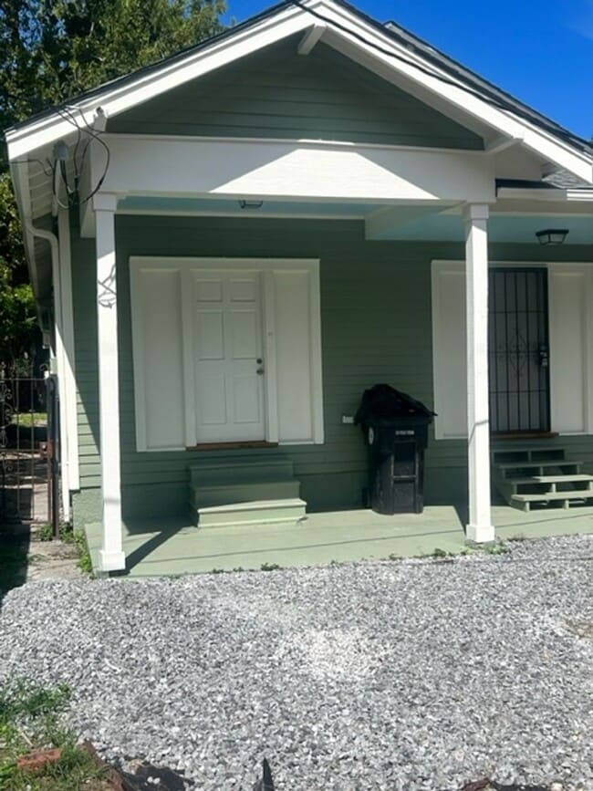 Building Photo - abd2616-18 Unit 2616