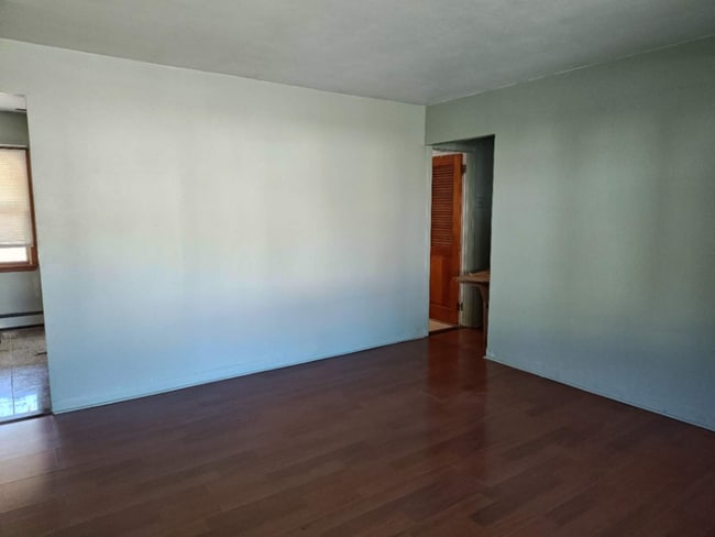 Photo - 12 Mercury Rd