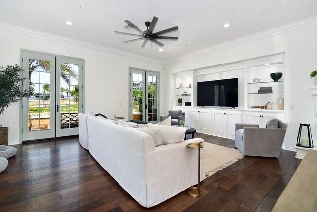 Photo - 4011 Adriatic St