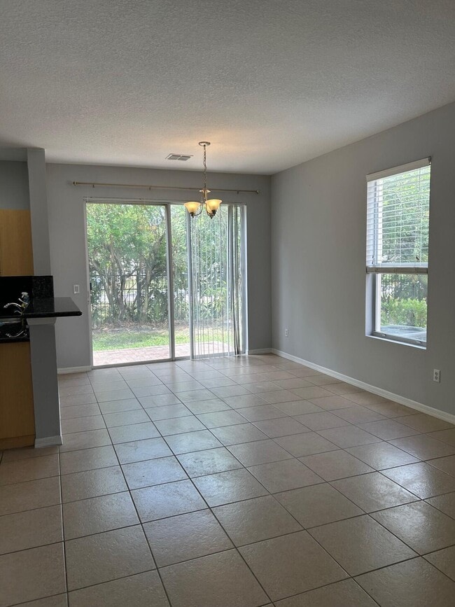 Photo - 1412 Seminole Palms Dr