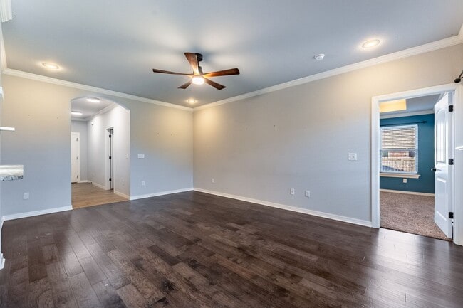Photo - Centerton Charm: 3-Bedroom, 2-Bathroom Rental Oasis